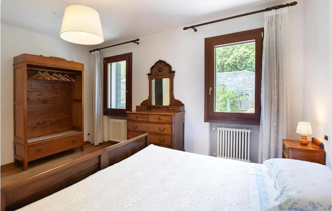 Beautiful Home In Montemerlo With Kitchen Villa Marin 0*,  Olaszország